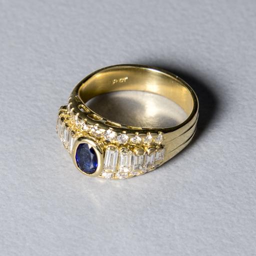Blue Sapphire & Diamond Ring £795.00